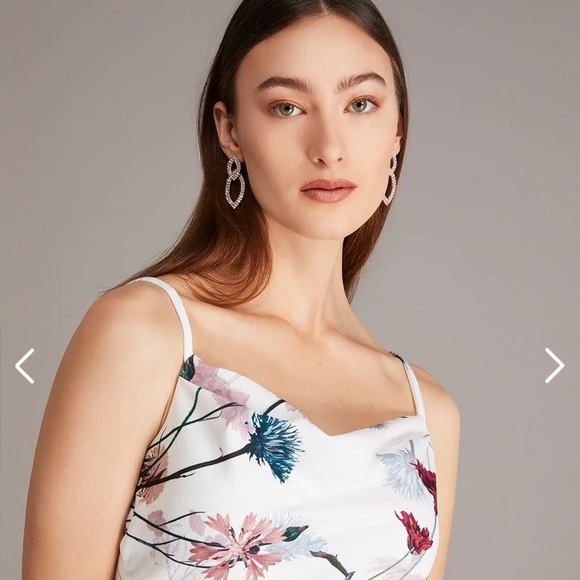 Brand new floral dress - Picture 2 of 5